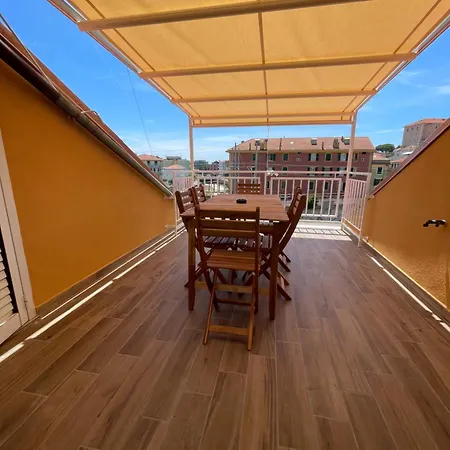-due Passi Dal Mare- Attico In Centro Con Terrazzo Lejlighed